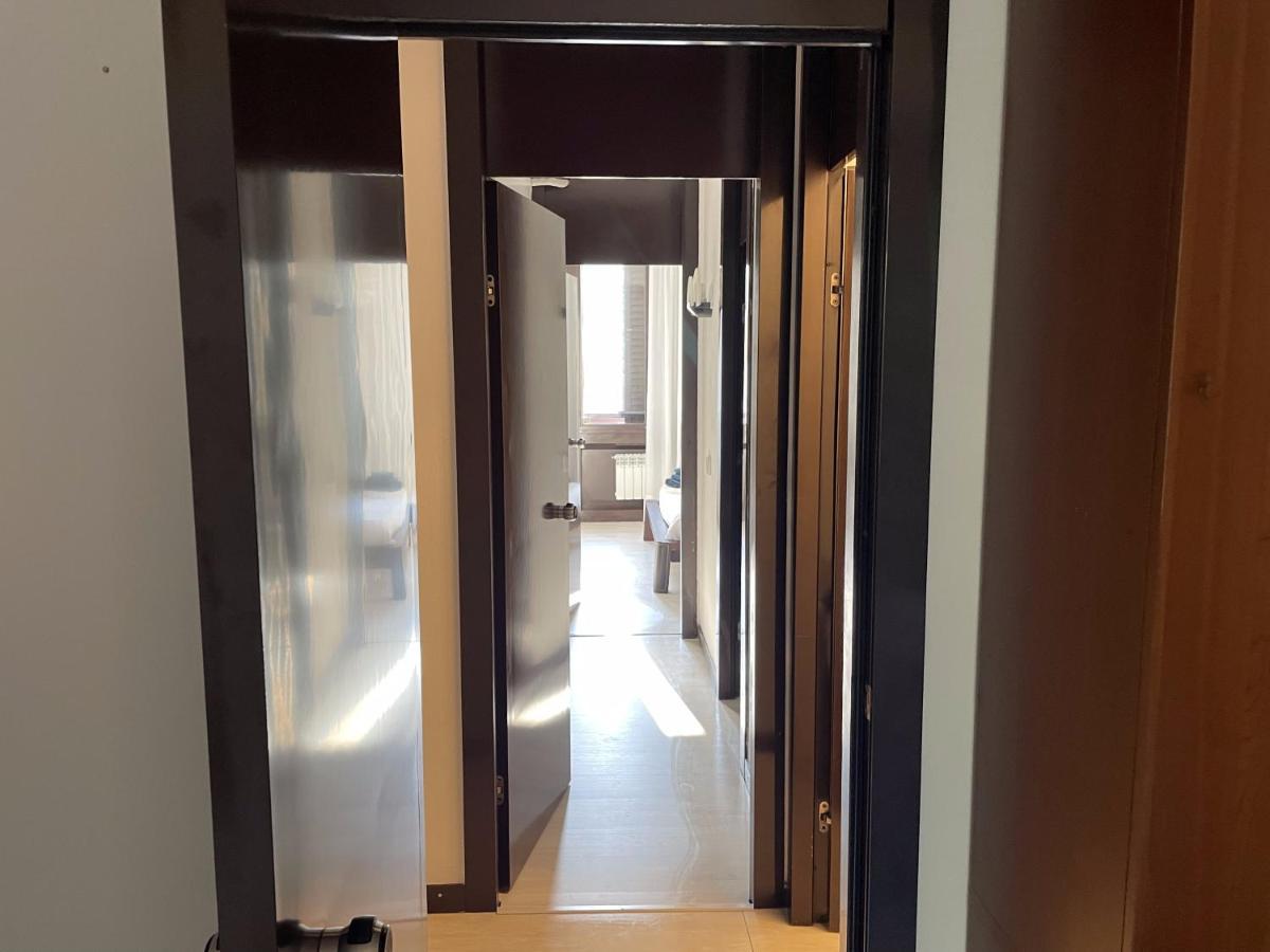 Appartamento 120 Mq Vicino A Banca Mediolanum E Ospedale Humanitas Basiglio Esterno foto